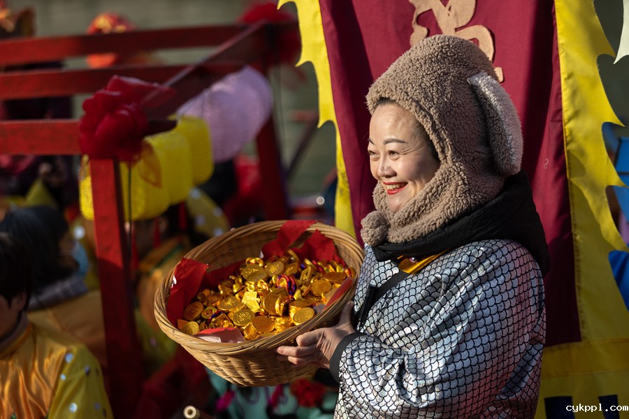 民俗文化“闹” 千年古村“活”