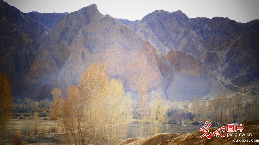 甘肃：探访祁连山——高台马营河大峡谷、小泉丹霞