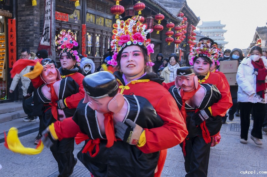 民俗社火闹新春