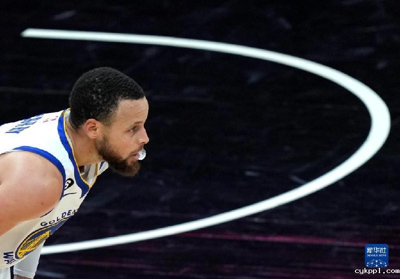 NBA季后赛:勇士晋级西部半决赛