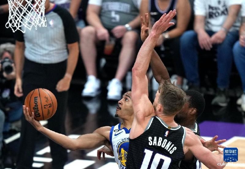 NBA季后赛:勇士晋级西部半决赛