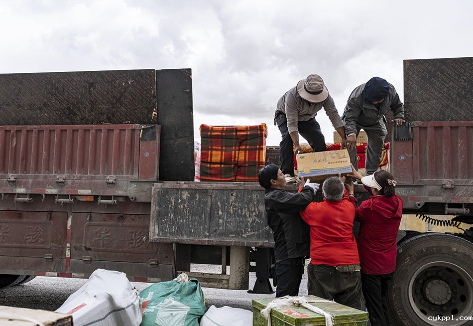 中国海拔最高县西藏双湖县生态搬迁记