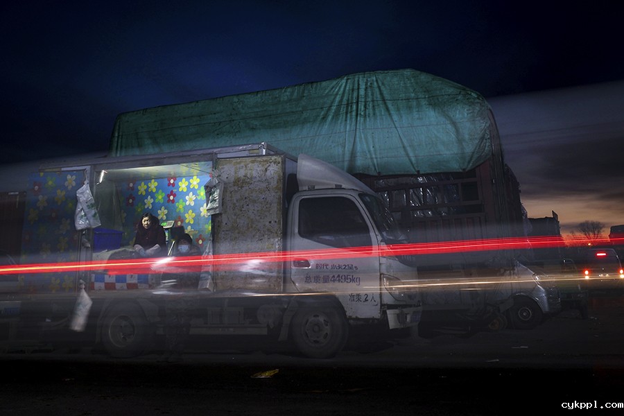 寒夜里的北京新发地 寒夜里的北京新发地