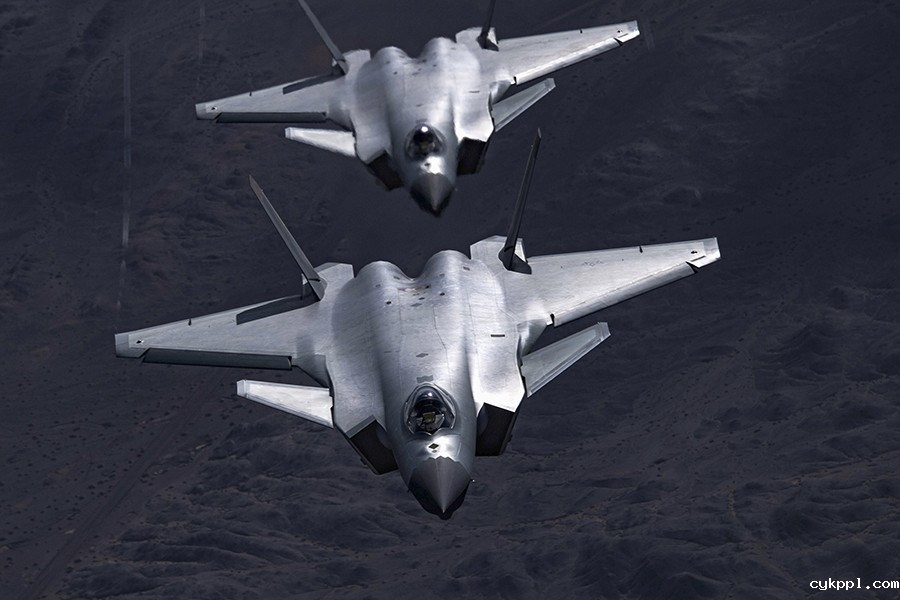 铁翼护航新时代——中国空军歼-20战斗机影像志 铁翼护航新时代——中国空军歼-20战斗机影像志