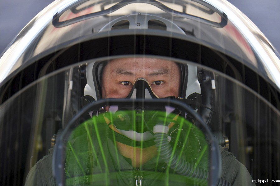 铁翼护航新时代——中国空军歼-20战斗机影像志 铁翼护航新时代——中国空军歼-20战斗机影像志