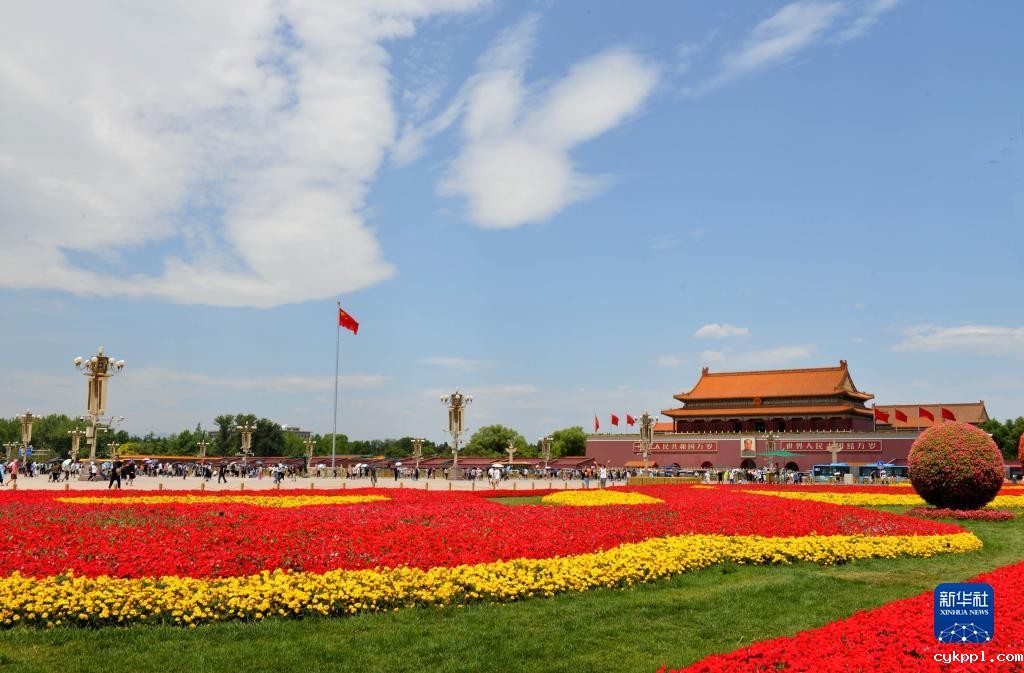 新华全媒+丨解码文化自信的城市样本丨行走北京中轴线