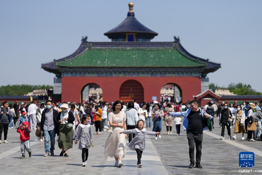 新华全媒+丨解码文化自信的城市样本丨行走北京中轴线