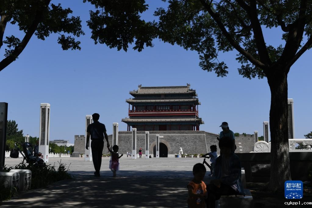 新华全媒+丨解码文化自信的城市样本丨行走北京中轴线