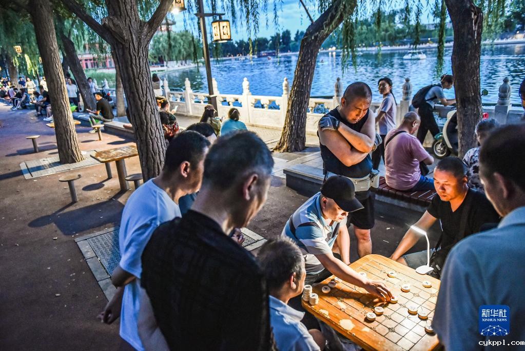 新华全媒+丨解码文化自信的城市样本丨行走北京中轴线