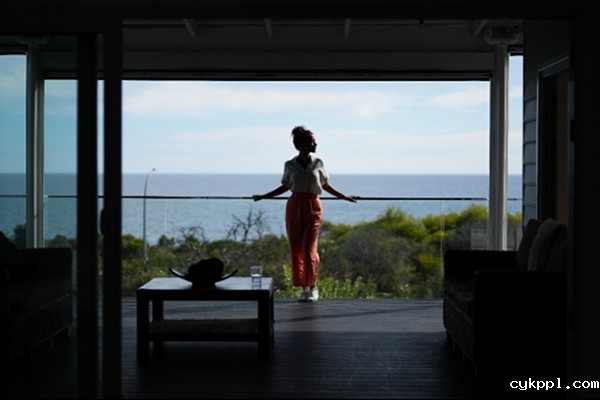 索尼发布APS-C画幅微单 Alpha 6700及数字音频麦克风ECM-M1