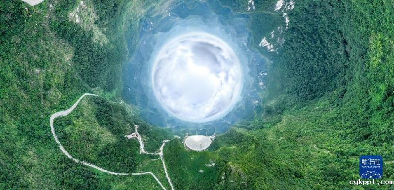 “中国天眼”首次在射电波段观测到黑洞“脉搏”