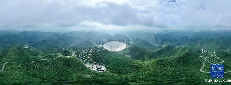 “中国天眼”首次在射电波段观测到黑洞“脉搏”