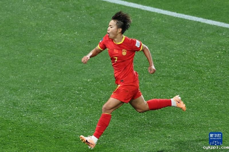 足球——D组小组赛:中国队胜海地队