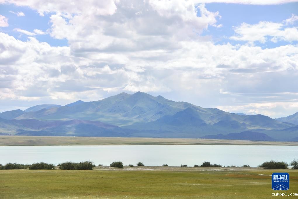 别若则错：高海拔湖泊的独特之美