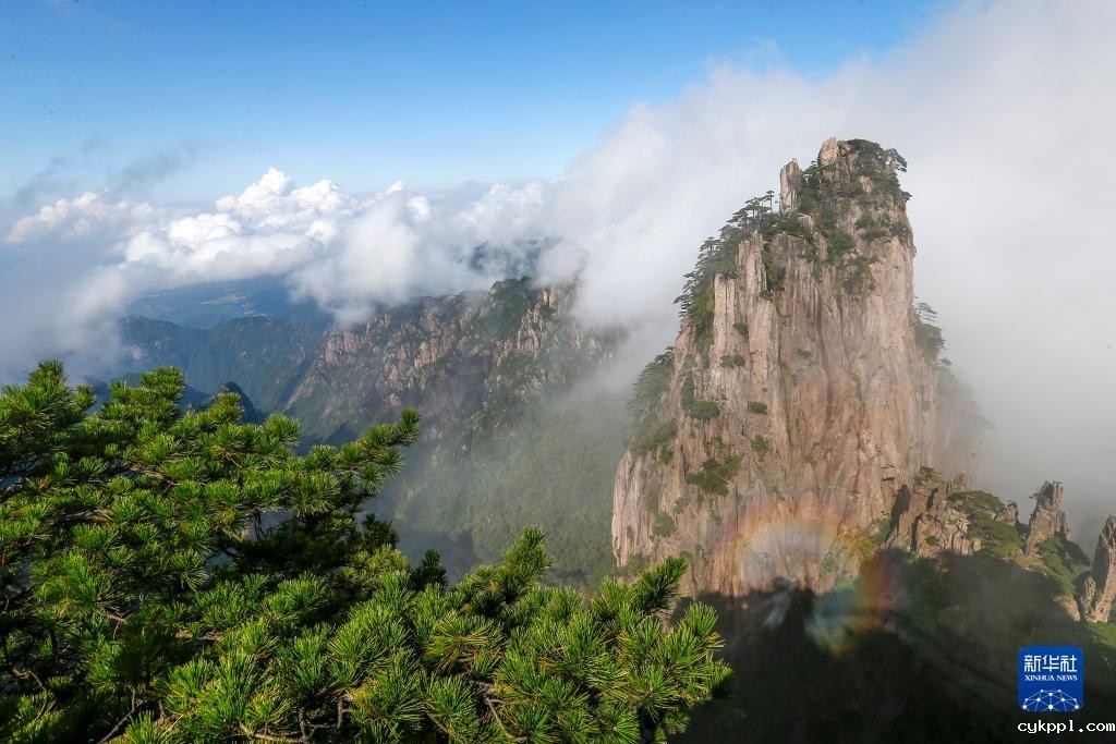 美丽中国|安徽黄山:奇峰云海