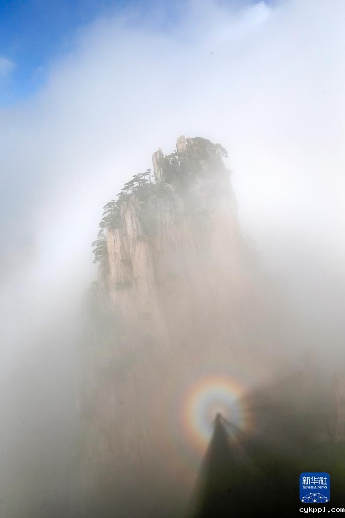 美丽中国|安徽黄山:奇峰云海