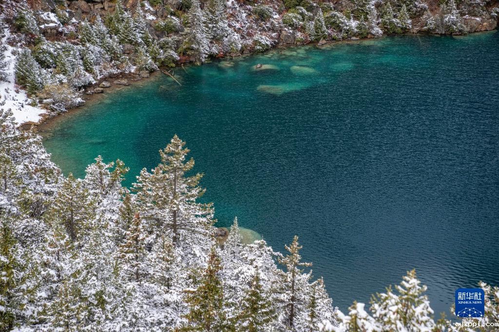 西藏：冰雪边坝 美景如画