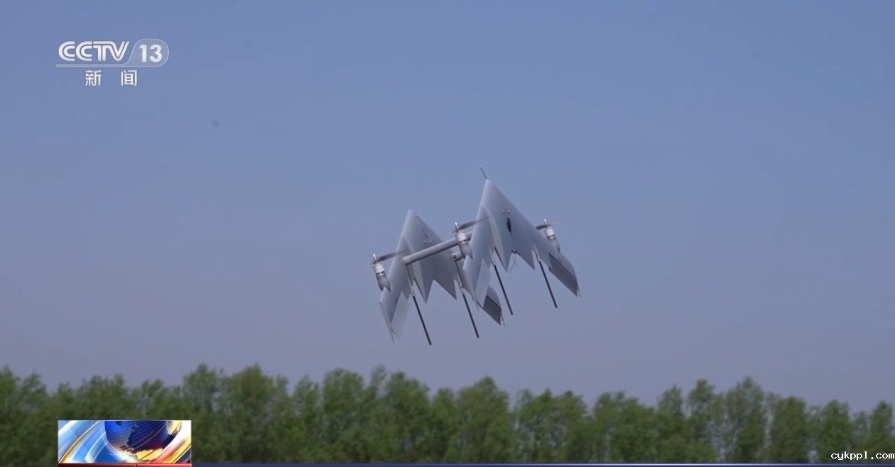 全球首创！双飞翼垂直起降固定翼无人机亮相高交会