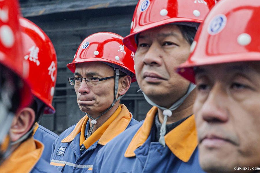 钢铁巨人从“瘦身”到“智造”