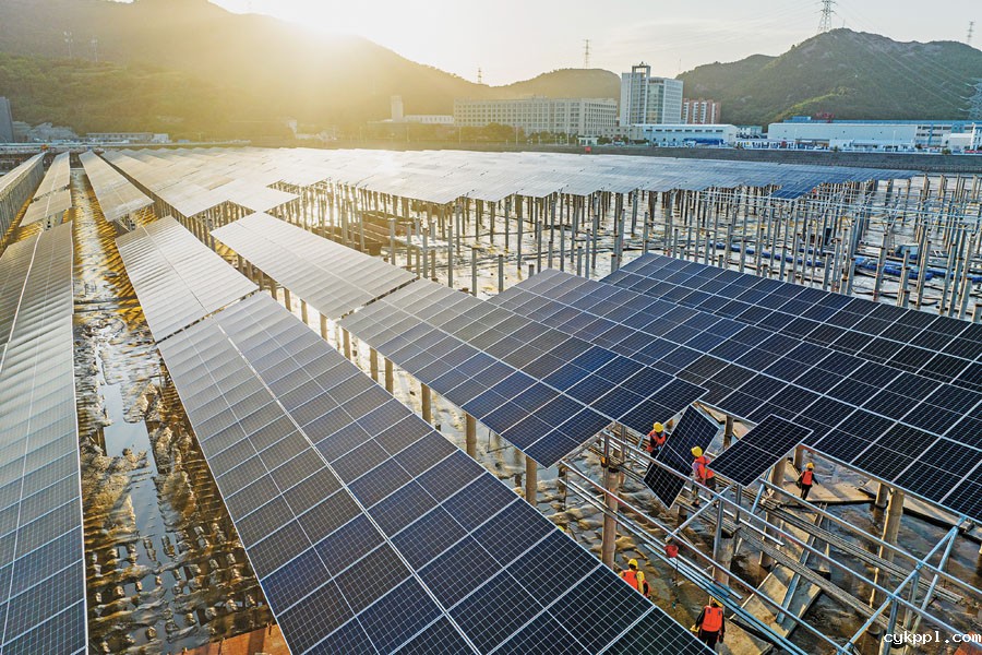 大山里的“超级工程” 大山里的“超级工程”