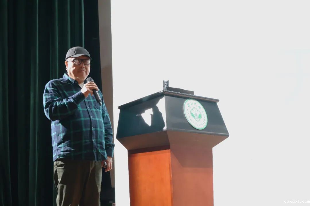 中山大学新闻传播学院2024视觉传播高端论坛暨广东省高等教育学会高校摄影教育专业委员会学术年会召开