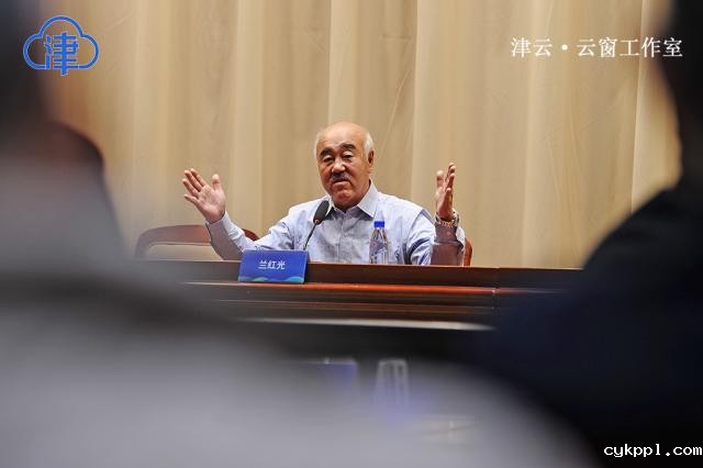 “用思想驱动快门” BEVITOR伟德APP官网理论与学术委员会工作会议在天津师范大学召开