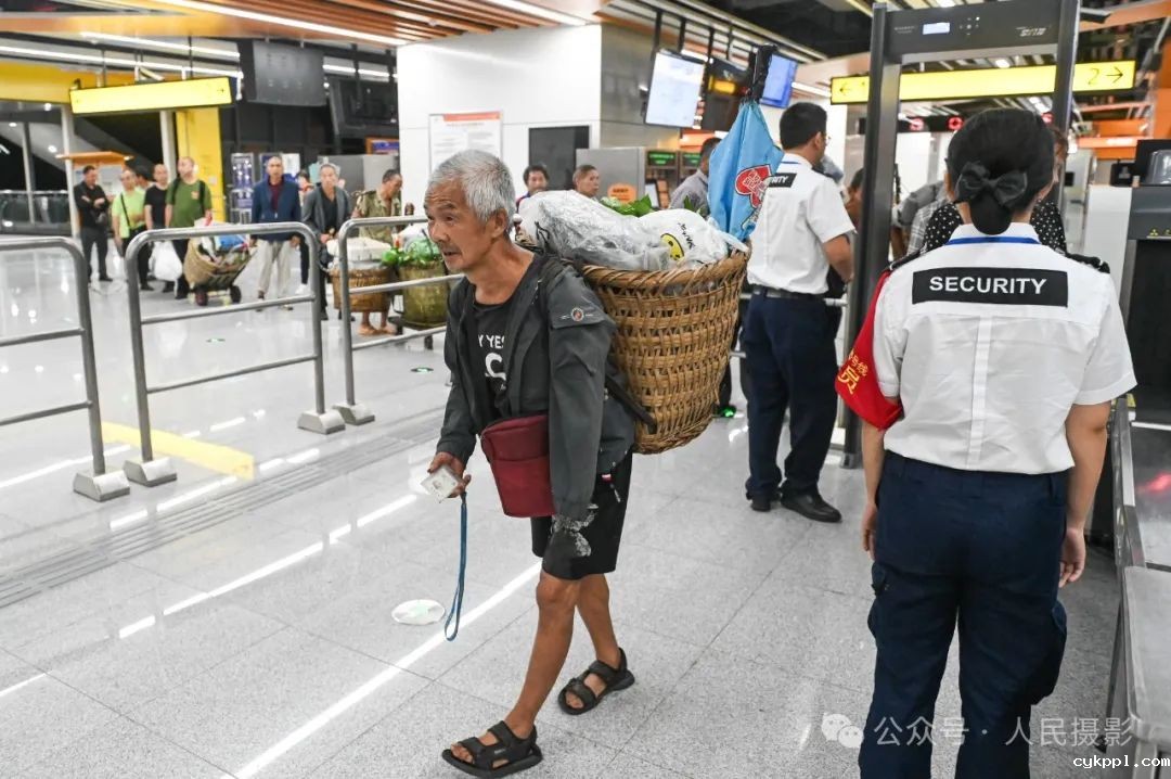 公示｜第33届“萍水相逢 湘东做东”杯人民摄影“金镜头”（2023年度）新闻摄影作品评选揭晓