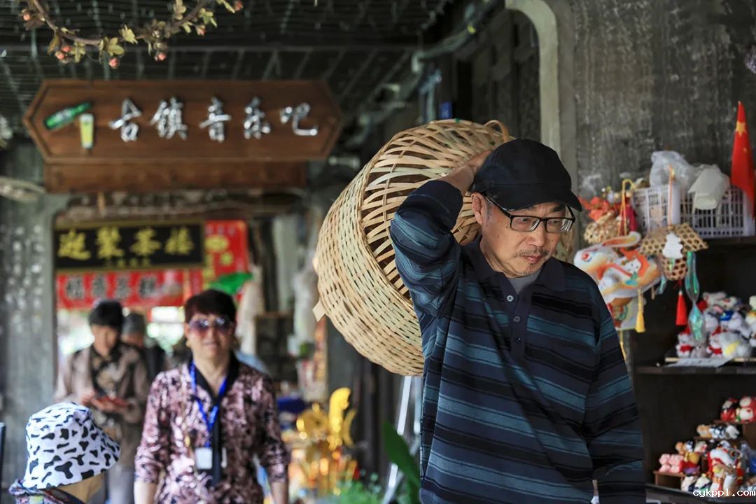 铸魂砺镜:马克思主义新闻观引领新时代影像实践