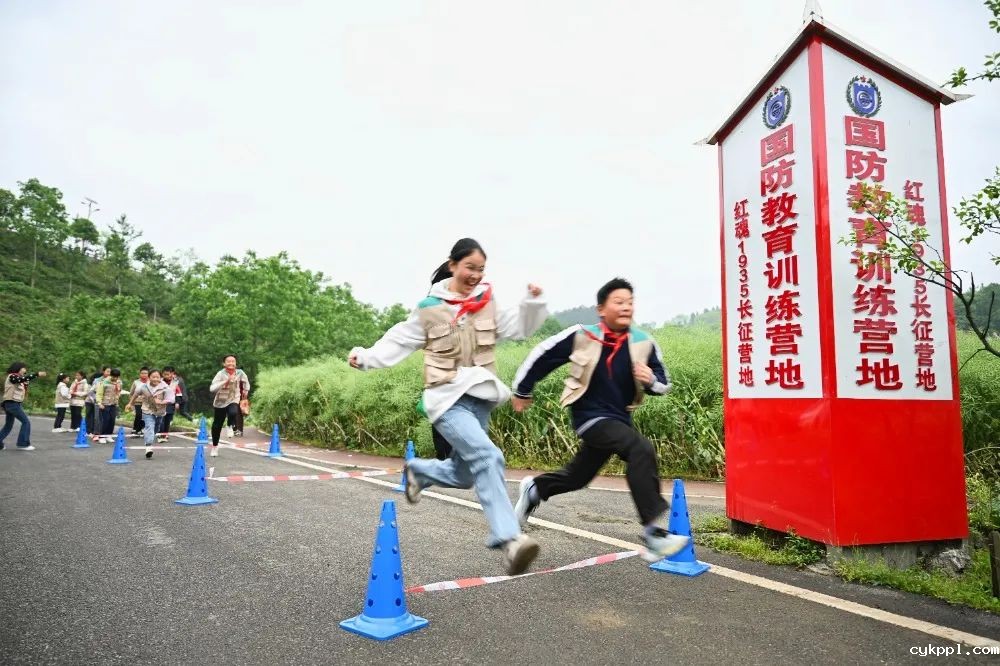 图集｜川渝摄影名家、记者走进綦江作品选登