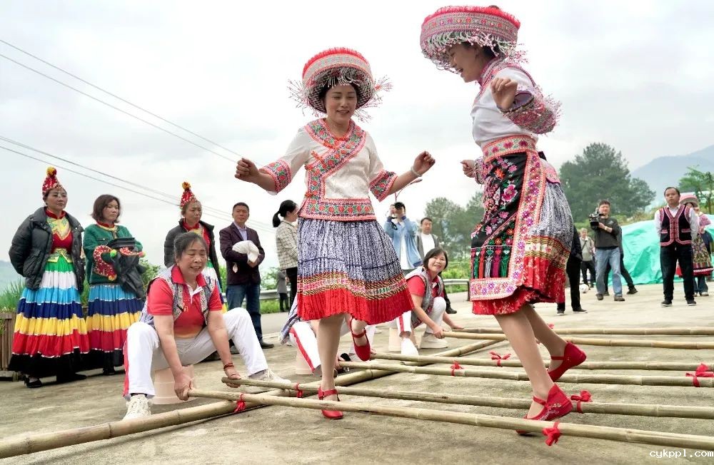 图集｜川渝摄影名家、记者走进綦江作品选登
