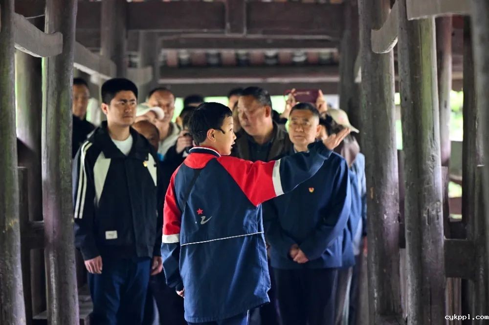 图集｜川渝摄影名家、记者走进綦江作品选登