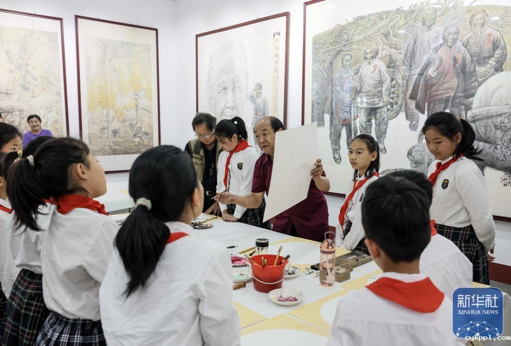 走进沂蒙画派研究院感受沂蒙精神