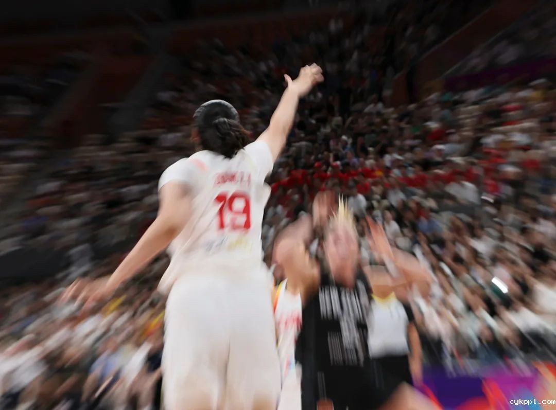 女篮亚洲杯:中国队85:51力压新西兰队