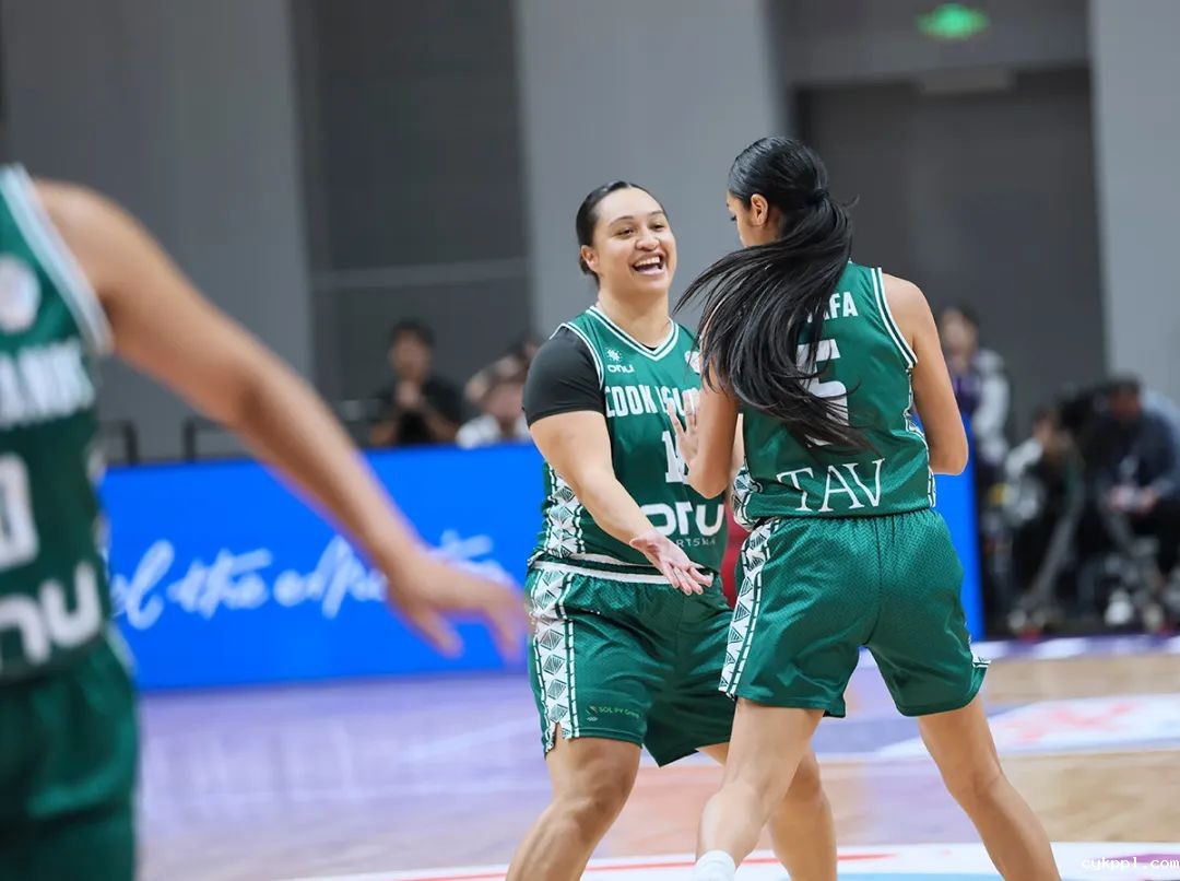 女篮亚洲杯：打球亲姐妹，上场母女兵——库克群岛队中的亲情队员