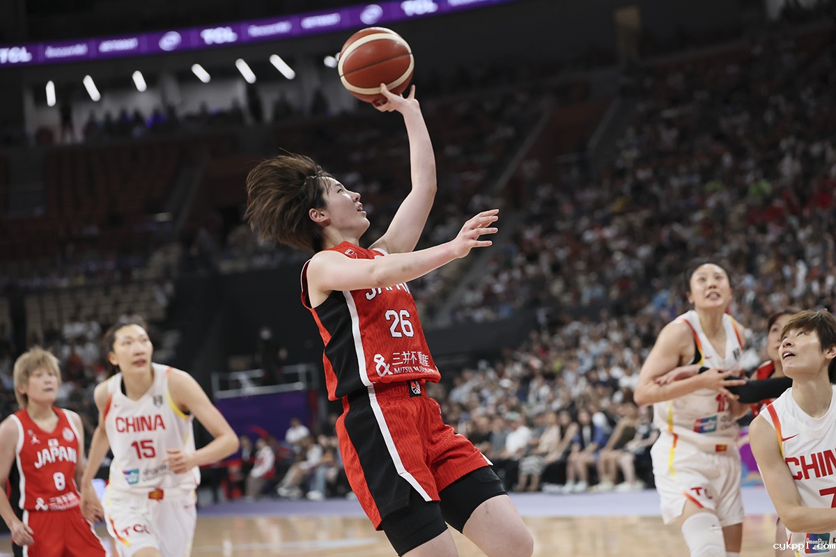 女篮亚洲杯｜中国女篮不敌日本队止步亚洲杯半决赛