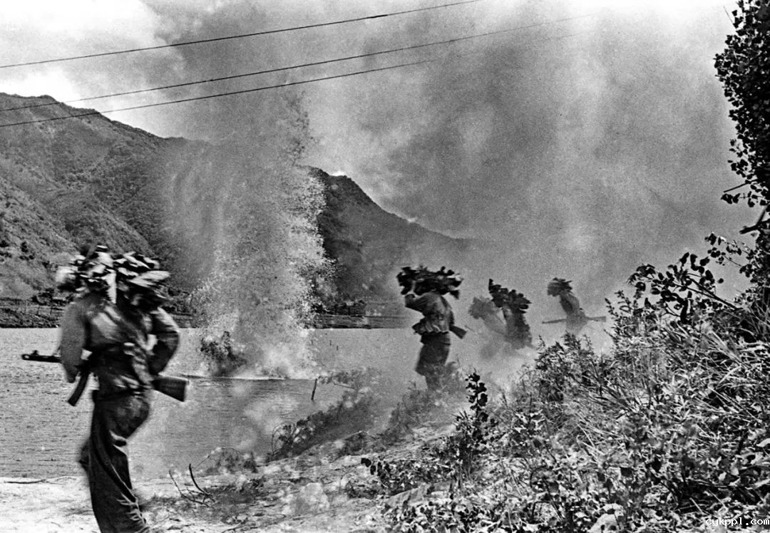 张崇岫是世界战地摄影的“天花板”