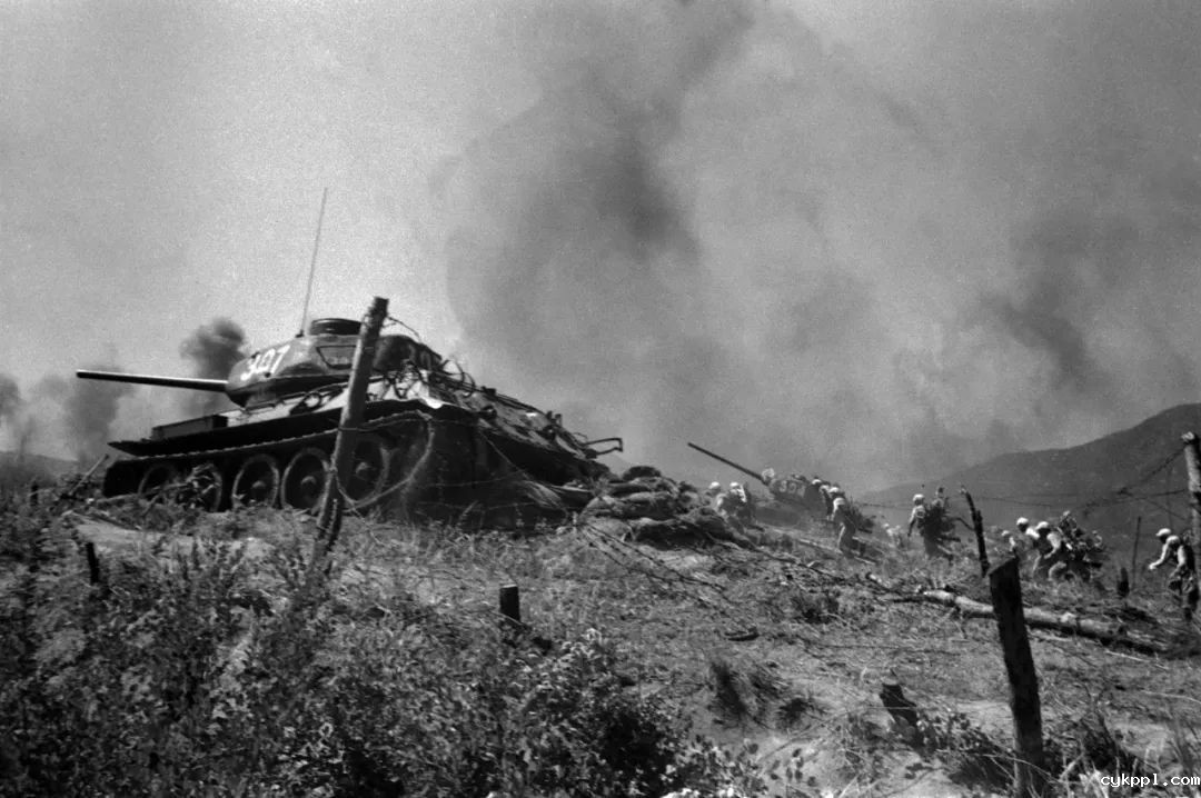 张崇岫是世界战地摄影的“天花板”