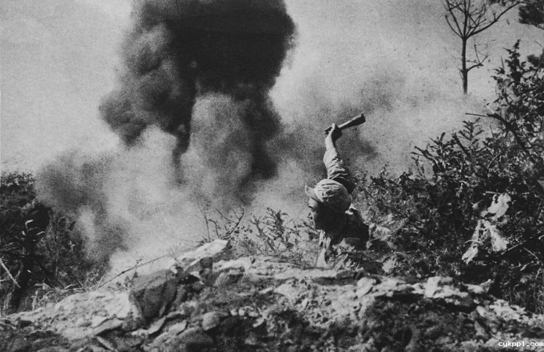 张崇岫是世界战地摄影的“天花板”