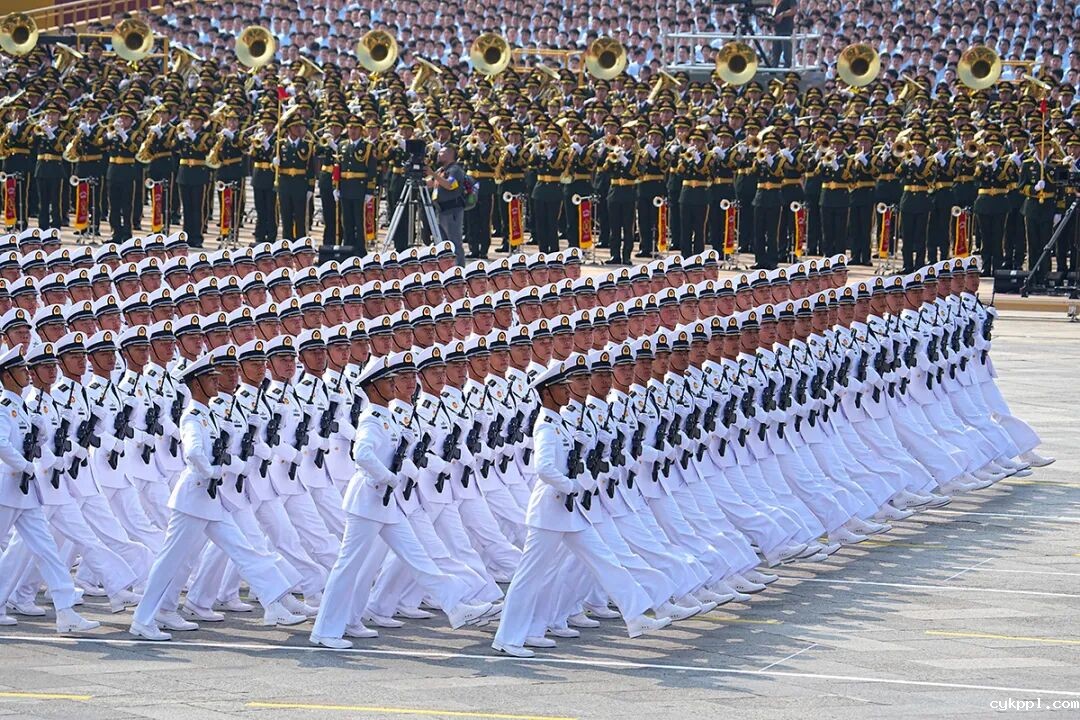 胜利日！阅兵场也是新闻摄影记者的战场