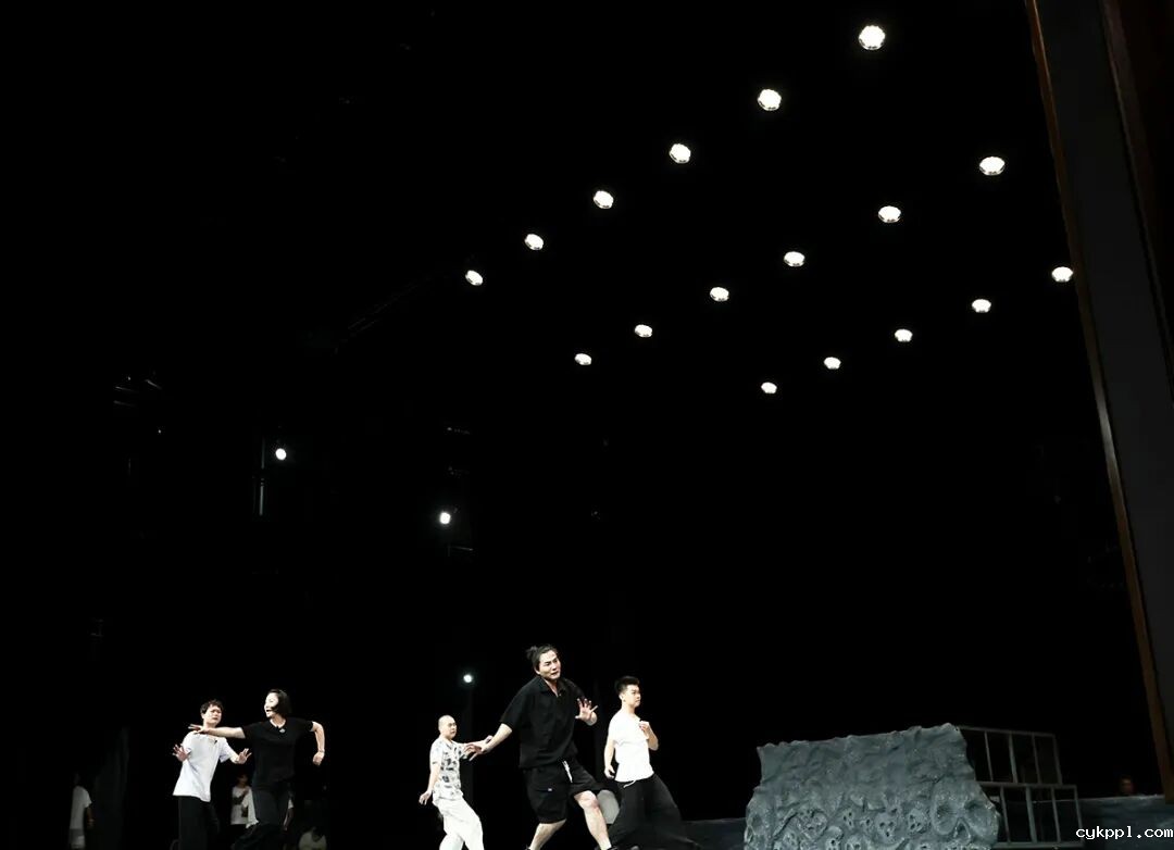 梅花香自苦寒来