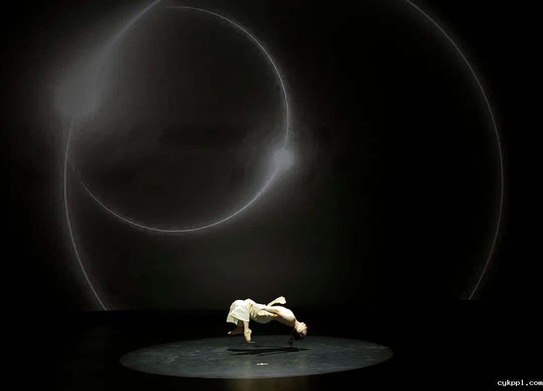 浙江德清：舞动江南古镇