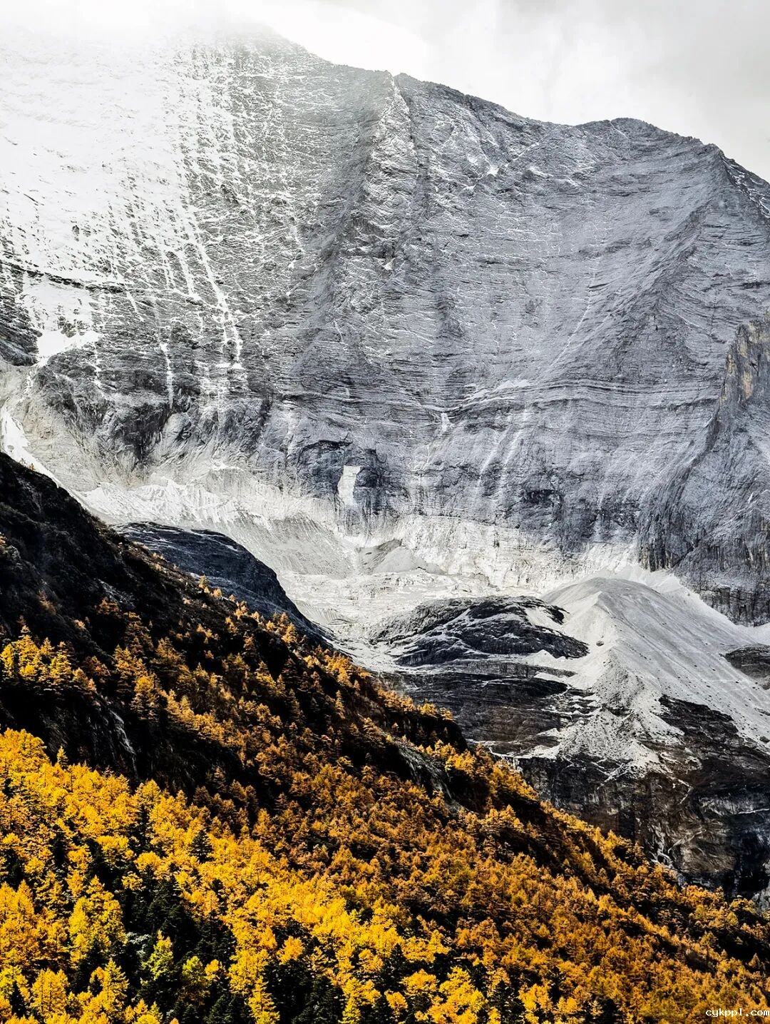 穿越冰峰 遇见稻城亚丁