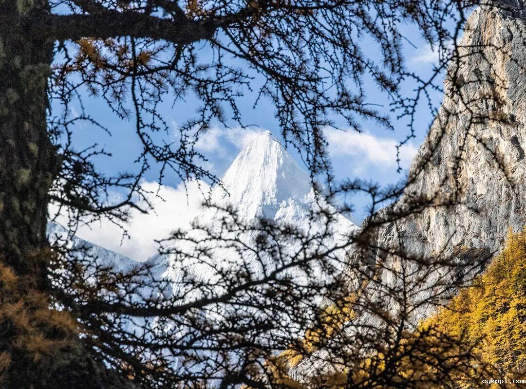 穿越冰峰 遇见稻城亚丁