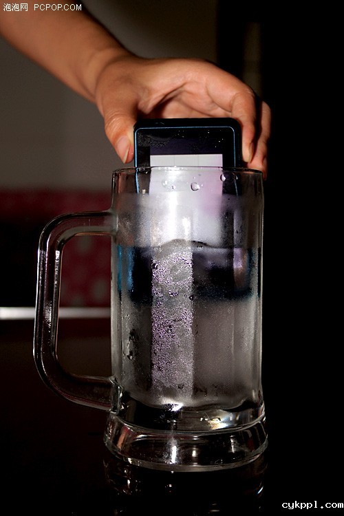 索尼TX10防冻/防震/防尘测试 