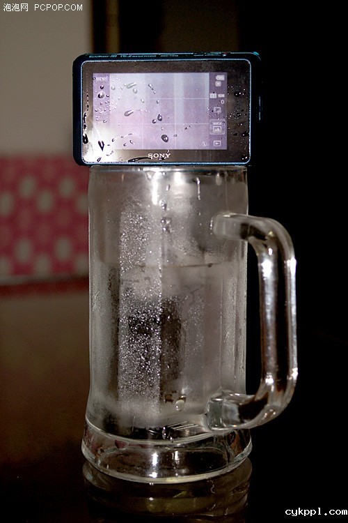 索尼TX10防冻/防震/防尘测试 