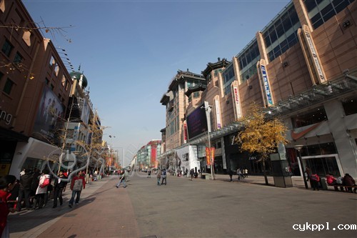 佳能EF 16-35mm f/2.8L II USM镜头 