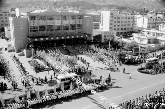 与城市共成长,一位威海摄影人的光影城记