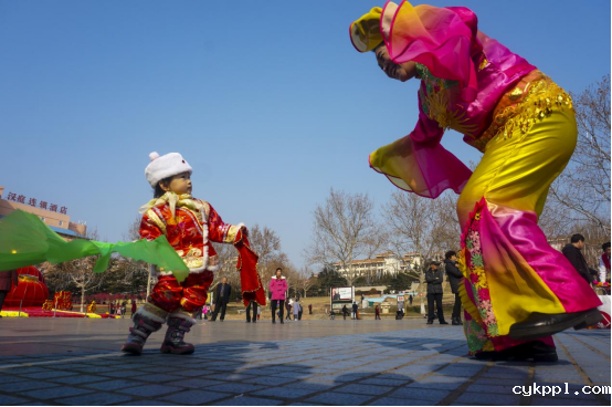 与城市共成长,一位威海摄影人的光影城记