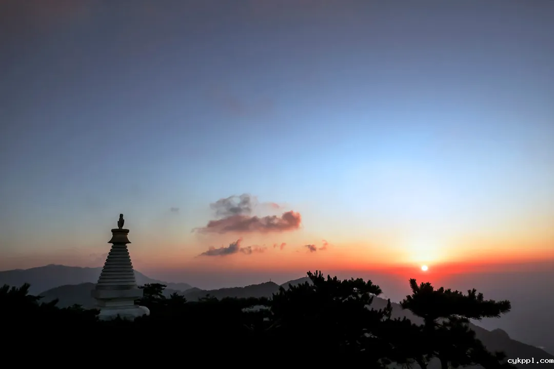 这里是庐山！文脉悠长 烟火气浓