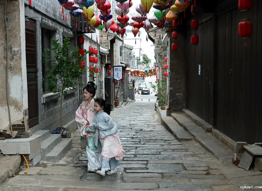 这里是庐山！文脉悠长 烟火气浓